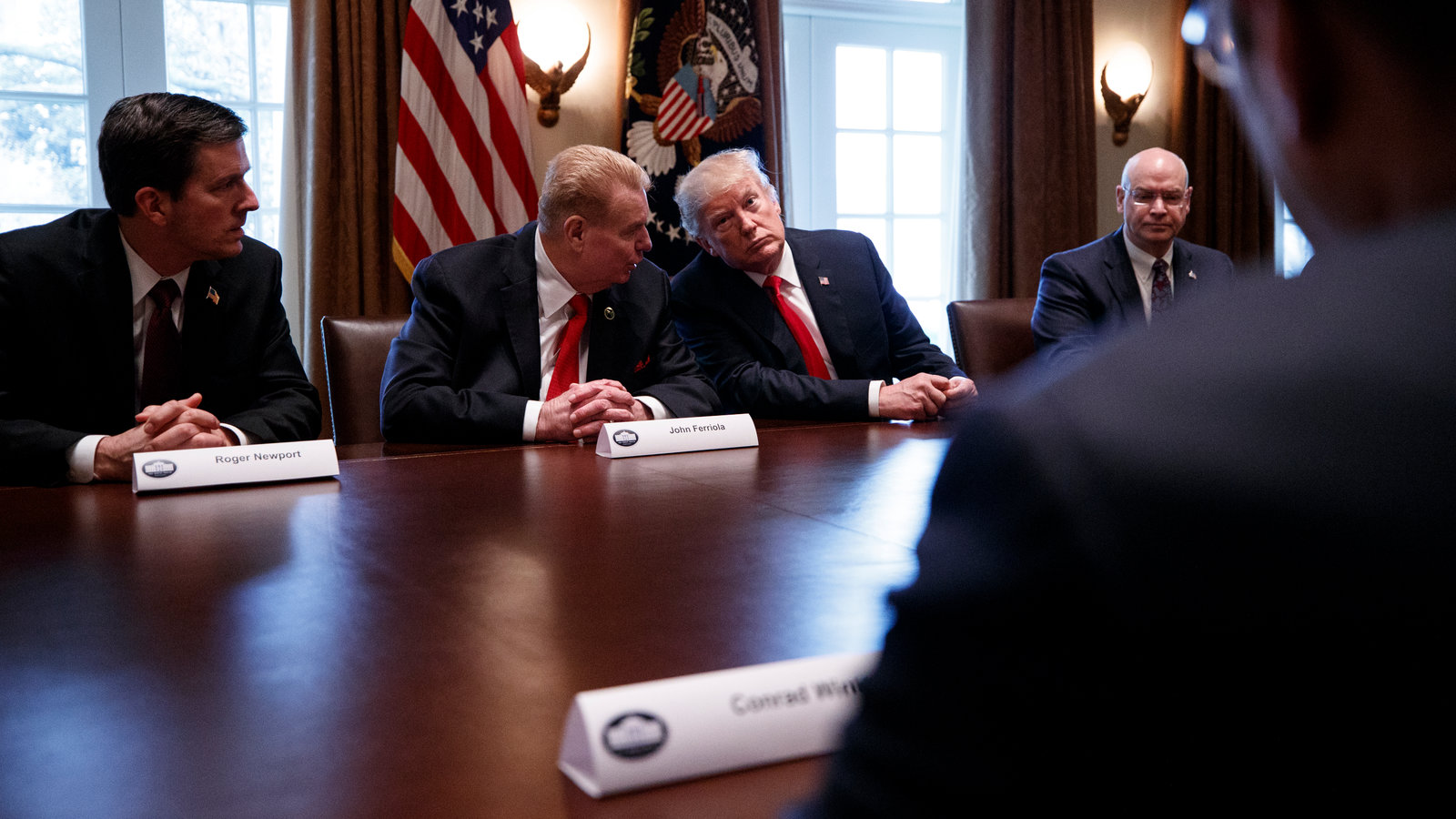 Walmart And Target Executives Meet Trump Amidst Tariff Concerns Walmart And Target Executives Meet Trump Amidst Tariff Concerns