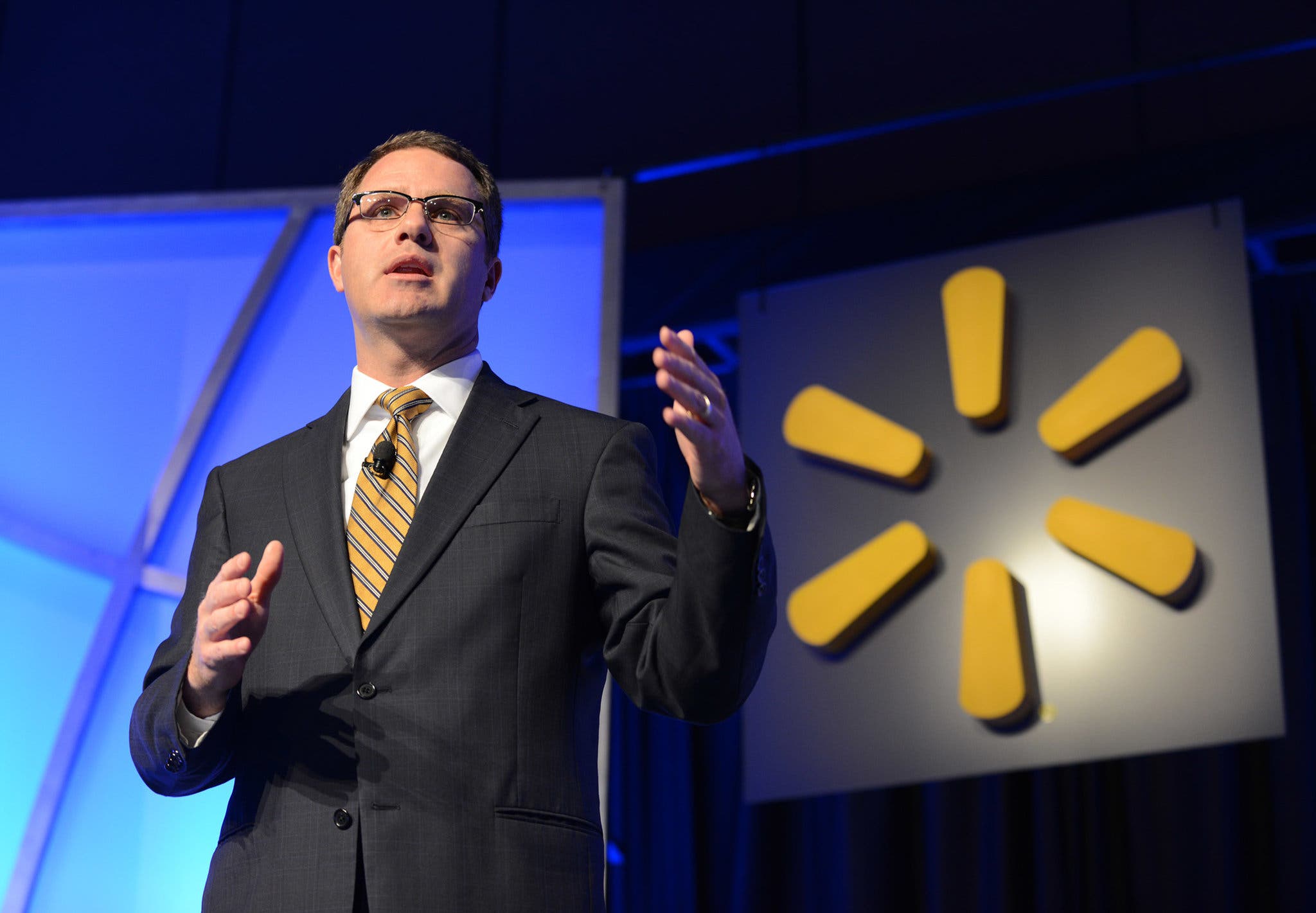 Walmart, Target CEOs To Discuss Tariffs With Trump Walmart, Target CEOs To Discuss Tariffs With Trump