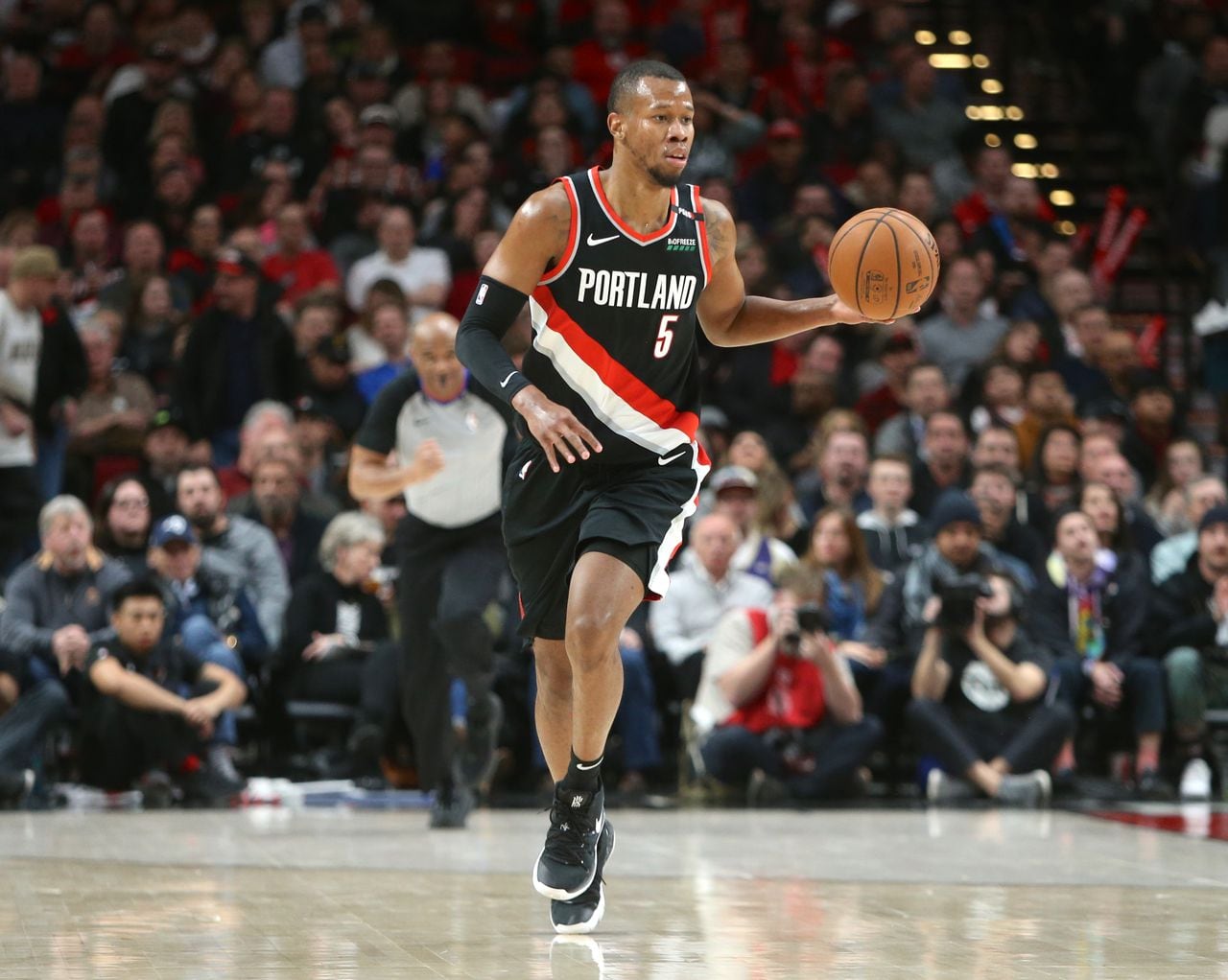 Watch NY Knicks Vs. Cleveland Cavaliers Live: TV Channel, Game Time, And Streaming Options Watch NY Knicks Vs. Cleveland Cavaliers Live: TV Channel, Game Time, And Streaming Options
