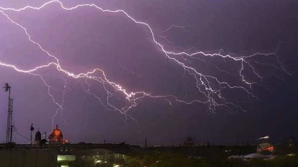 WB Weather Update: Heavy Rainfall Predicted For North Bengal WB Weather Update: Heavy Rainfall Predicted For North Bengal