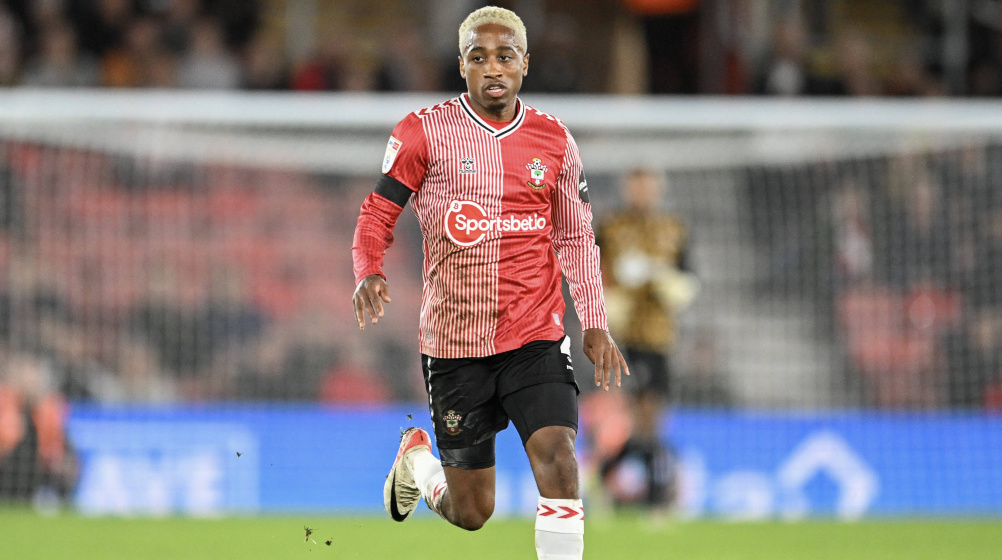 West Ham Submits Offer For Kyle Walker-Peters: Transfer Speculation Mounts West Ham Submits Offer For Kyle Walker-Peters: Transfer Speculation Mounts