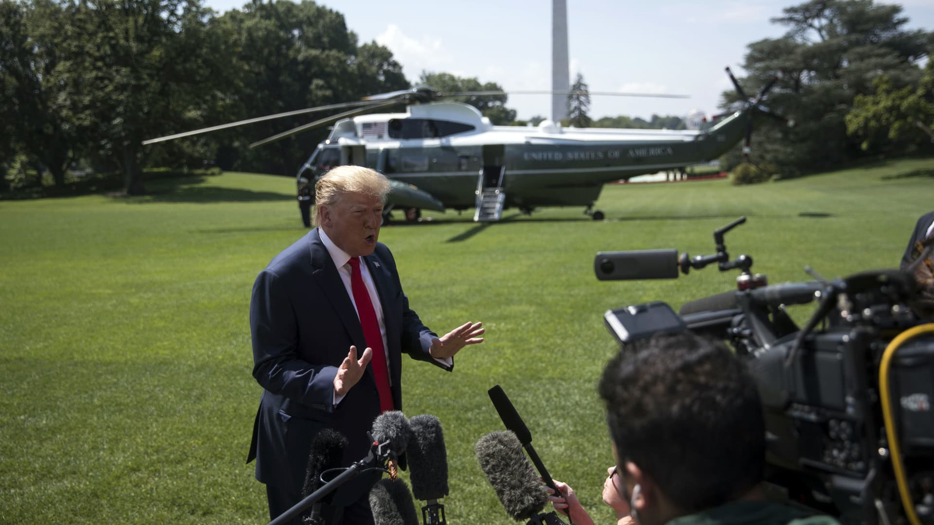 White House Downplays Auto Industry Anxiety Regarding UK Trade Agreement