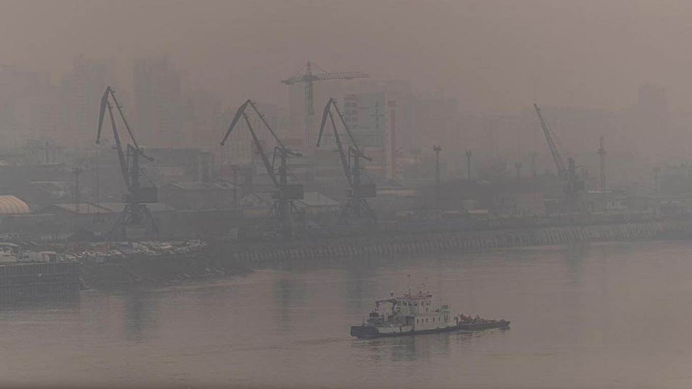 Wildfire Smoke Blankets US As Canada Faces Largest Evacuation In History Wildfire Smoke Blankets US As Canada Faces Largest Evacuation In History