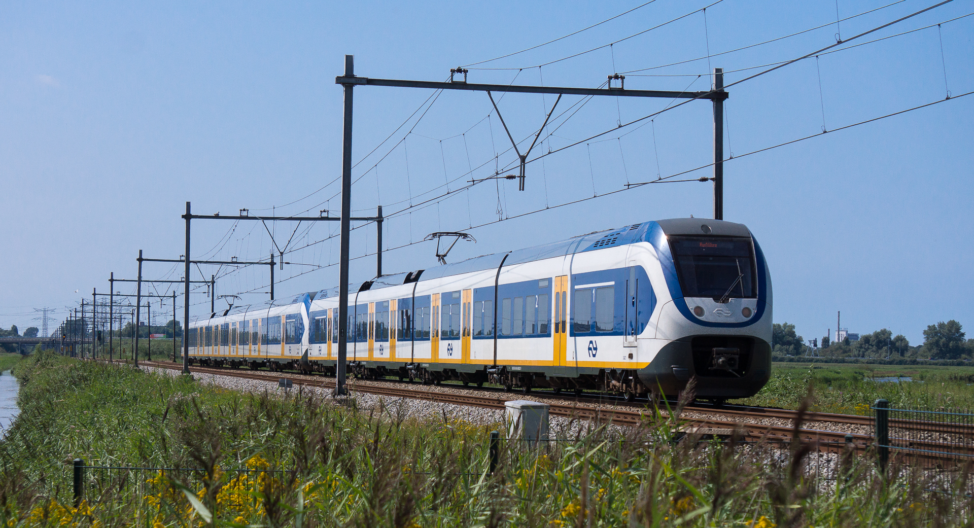 Wind-Powered Trains: A Green Revolution In Transportation Wind-Powered Trains: A Green Revolution In Transportation