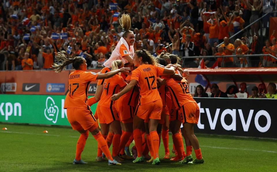 WK 2023: €4000 Voor Oranje-kaartjes In Liverpool - Is De Hype Gerechtvaardigd? WK 2023: €4000 Voor Oranje-kaartjes In Liverpool - Is De Hype Gerechtvaardigd?