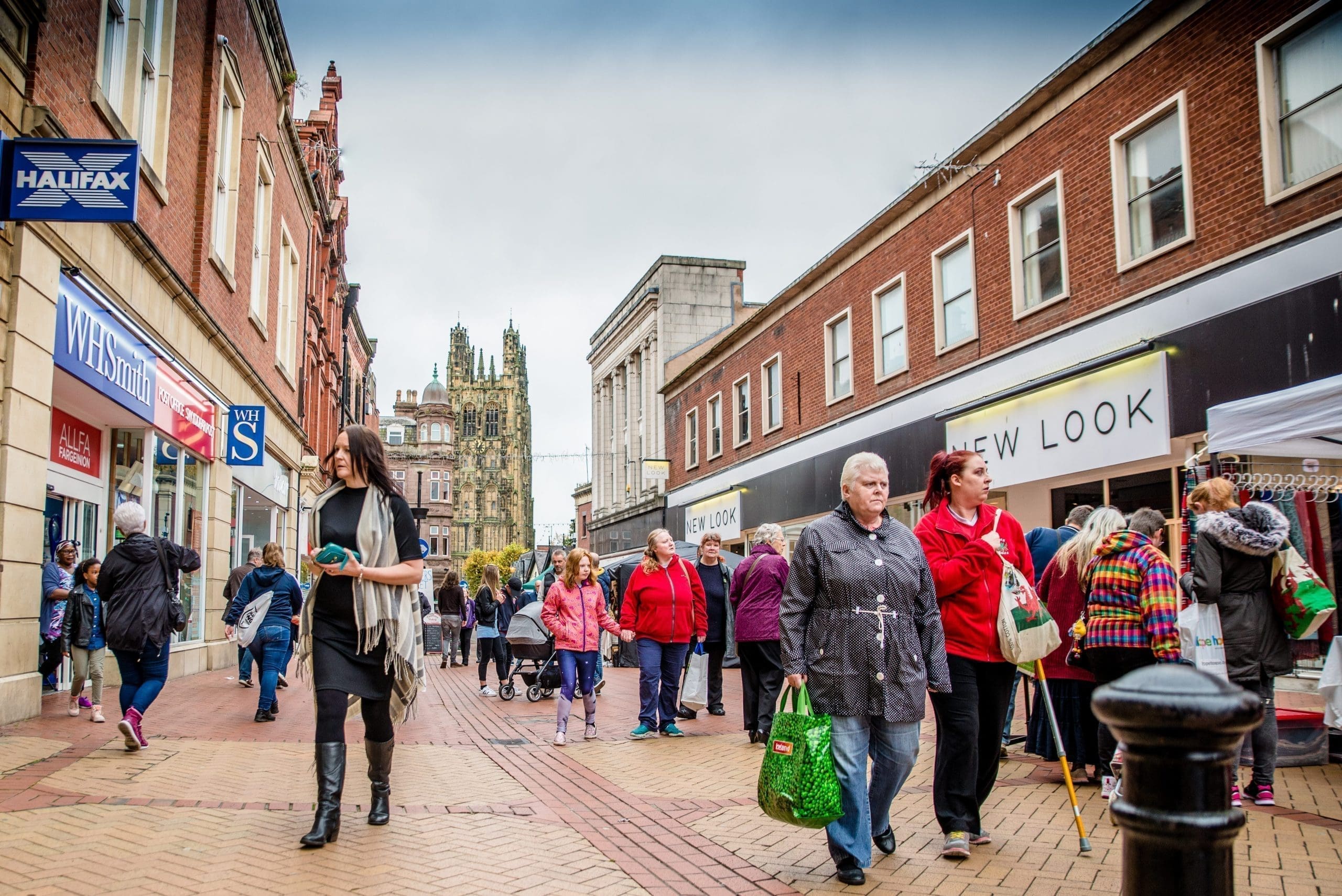Wrexham: A Visitor's Guide To The Town And Surrounding Areas Wrexham: A Visitor's Guide To The Town And Surrounding Areas