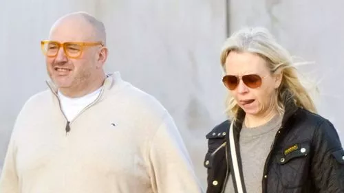 Wynne Evans And Girlfriend Liz Enjoy Cosy Day Date Amidst BBC Meeting Postponement Wynne Evans And Girlfriend Liz Enjoy Cosy Day Date Amidst BBC Meeting Postponement
