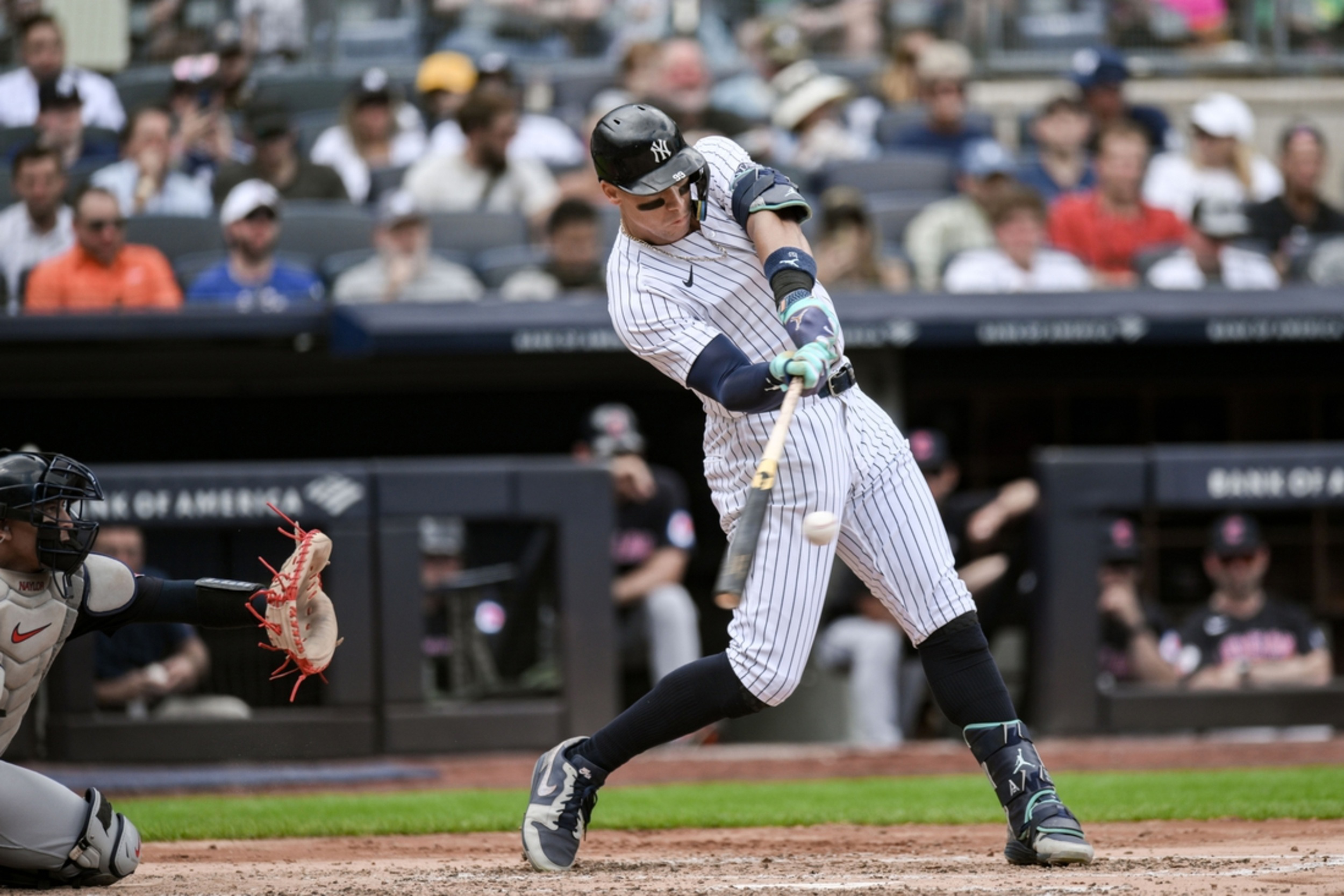 Yankees Fall To Guardians: Bibee's Debut, Judge's Power, And A Thrilling 3-2 Game Yankees Fall To Guardians: Bibee's Debut, Judge's Power, And A Thrilling 3-2 Game
