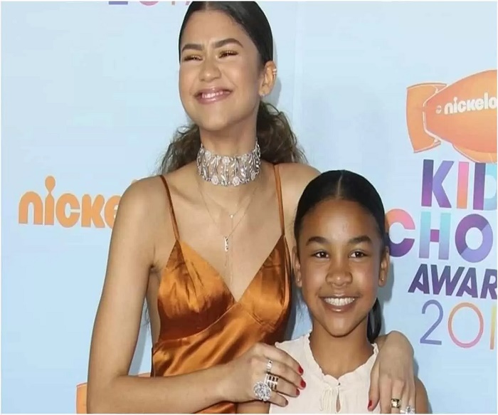 Zendaya's Parents And Siblings: Dispelling Rumors And Exploring Family Dynamics Zendaya's Parents And Siblings: Dispelling Rumors And Exploring Family Dynamics