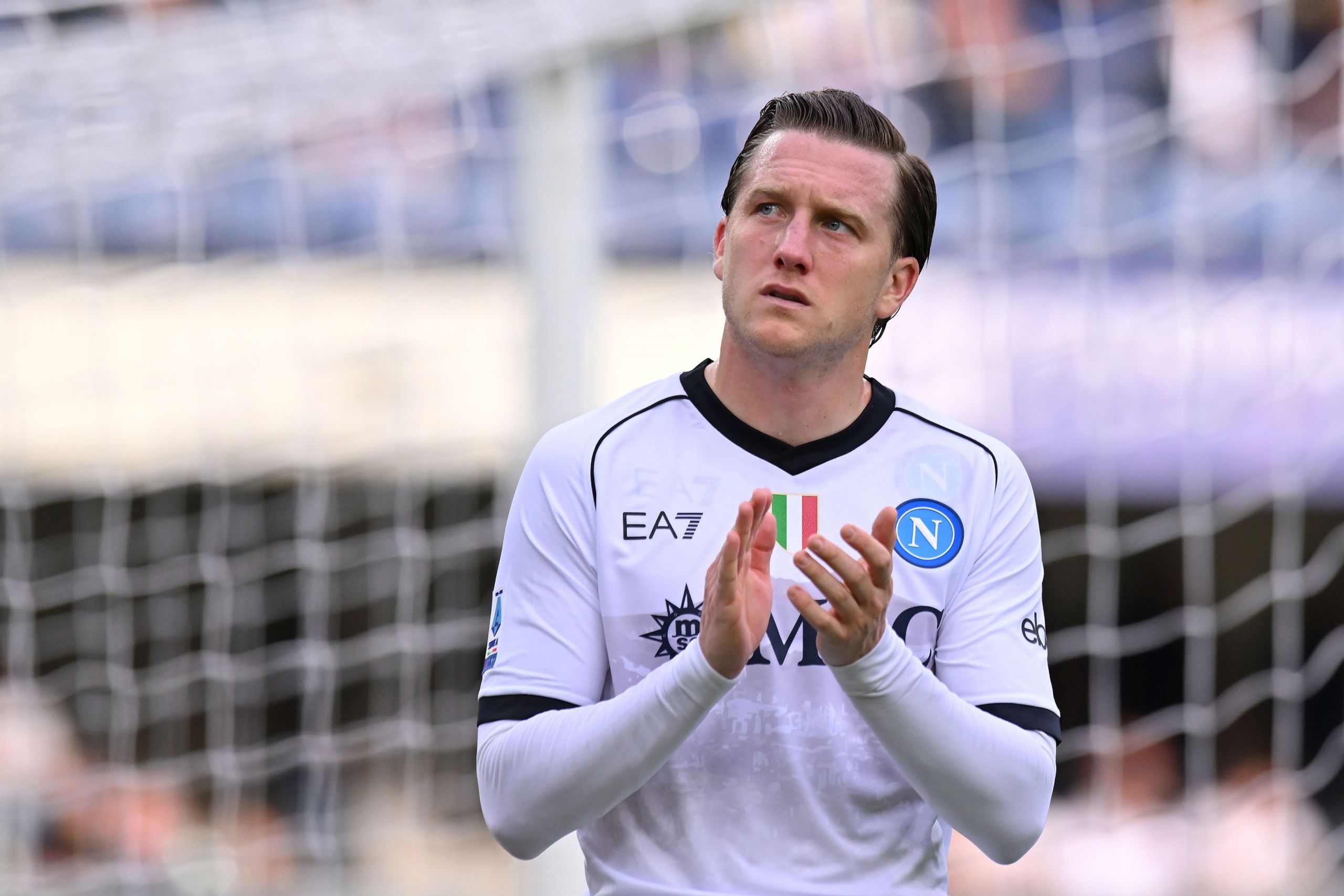 Zielinski's Calf Injury: Inter Milan Midfielder Faces Weeks Out Zielinski's Calf Injury: Inter Milan Midfielder Faces Weeks Out